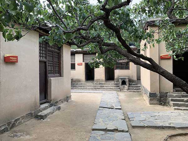 西柏坡红色教育