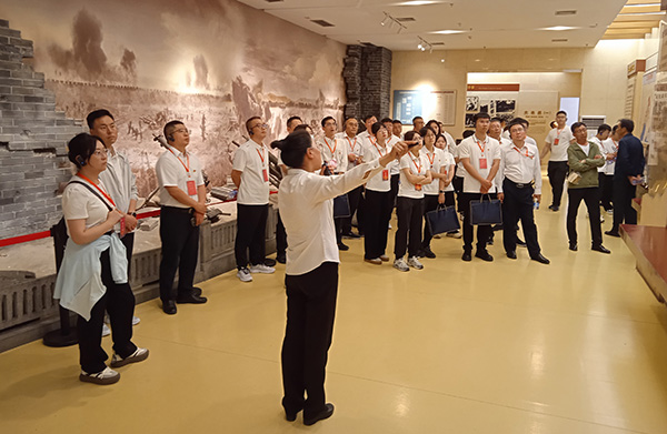 西柏坡红色教育现场教学