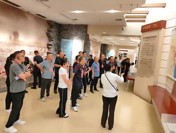 西柏坡干部培训现场教学