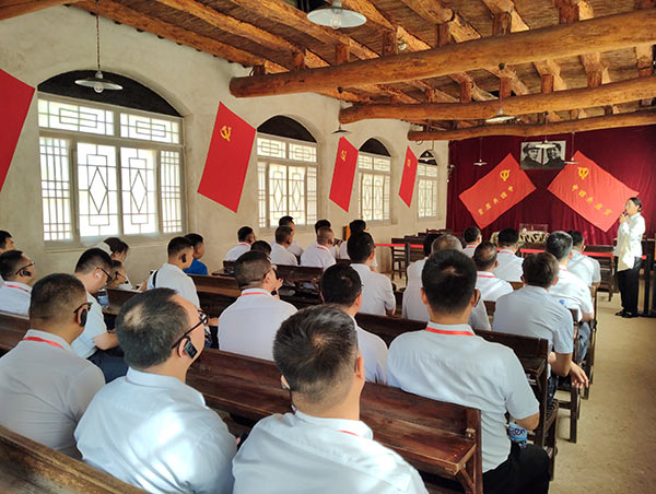 西柏坡红色教育