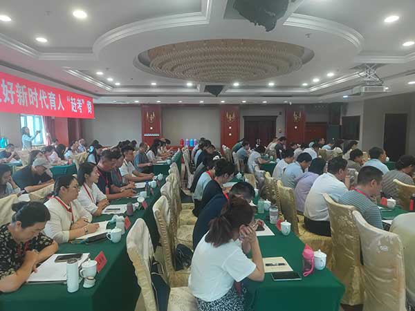 西柏坡红色教育